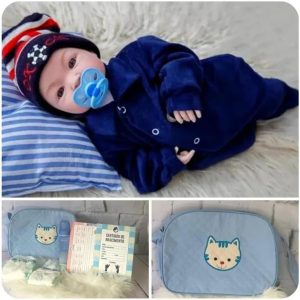 Bebê Tipo Reborn Menino Príncipe Com Acessórios 45cm + Bolsa