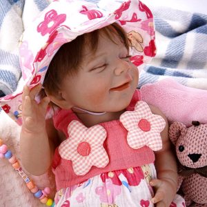 Bebê Reborn Boneca Silicone Menina de Dormindo Sorridente Realista Pintada 48cm Com Urso e Acessórios